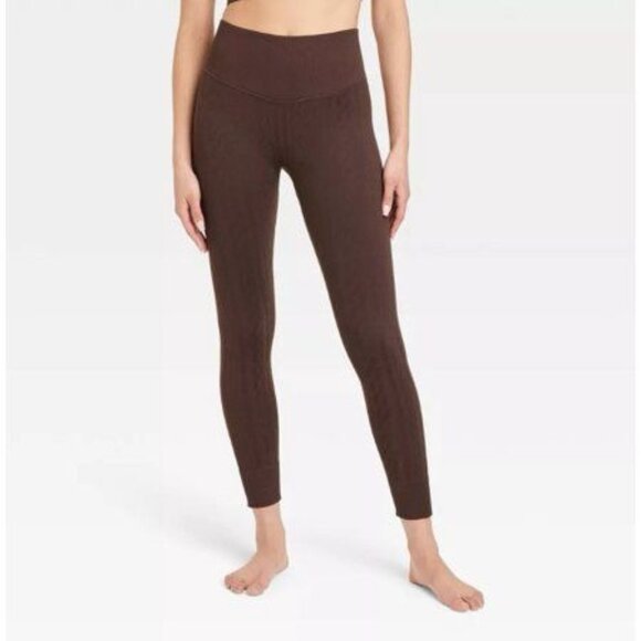 JoyLab Women S Seamless Cable Knit 7/8 Leggings Dark Brown Medium - Picture 1 of 7